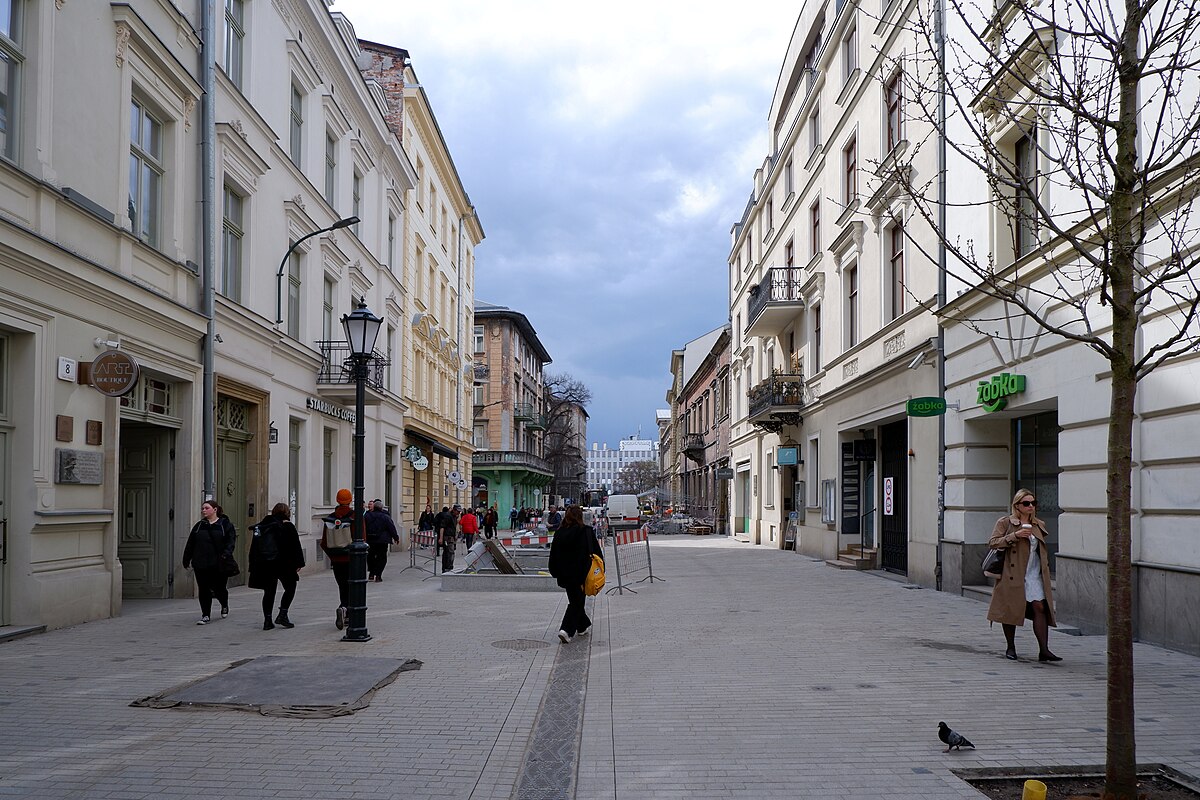 https://pl.wikipedia.org/wiki/Plik:Krak%C3%B3w,_marzec_2023,_przebudowa_ulicy_Krupniczej_03.jpg