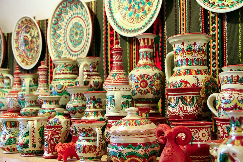 https://authenticukraine.com.ua/traditions-crafts