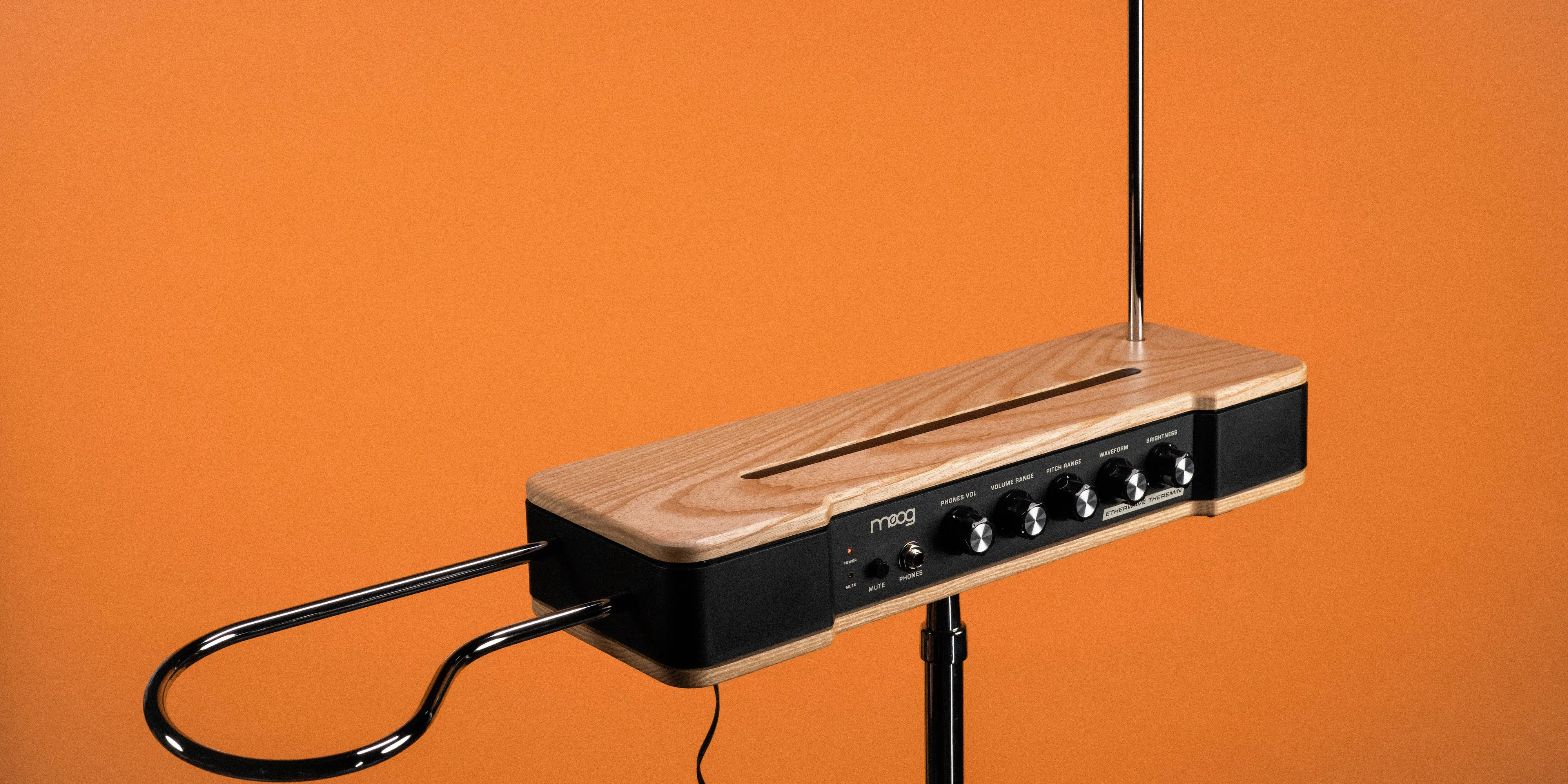 https://pitchfork.com/news/moog-announces-new-etherwave-theremin/